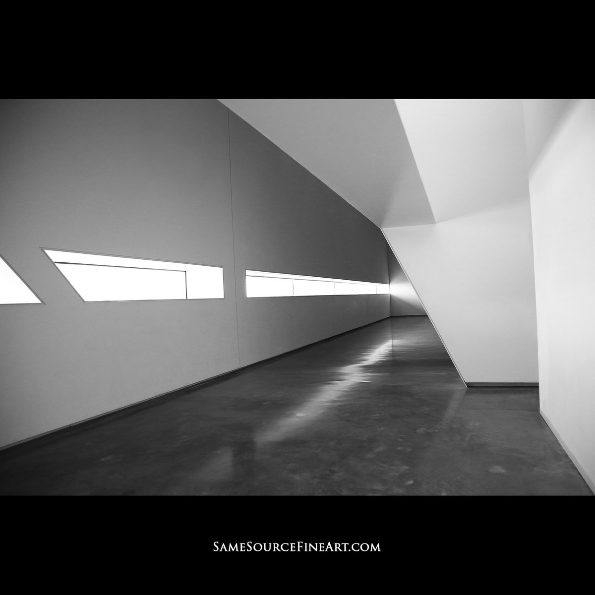 SameSourcePhoto's tweet photo. Inlook
#SameSource
Midday light at the The National #Coach #Museum of #Lisbon, #Portugal. On exhibition now @Gallery825 #MakePlain: https://t.co/FHhknQq0Pr
#LAAA #Gallery825 #FineArt #FineArtPhotography #museudoscoches #Belém #Coches #museu #carriagehouse https://t.co/A5Vj9qFvnX