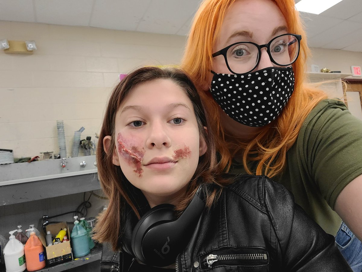 DVisualart's tweet photo. We are studying Art Careers in eigth grade and what better career to study during spooky season than SFX makeup! So much messy, creative fun today! @dade_schools @Dade_Middle https://t.co/R6uMP6g0bN