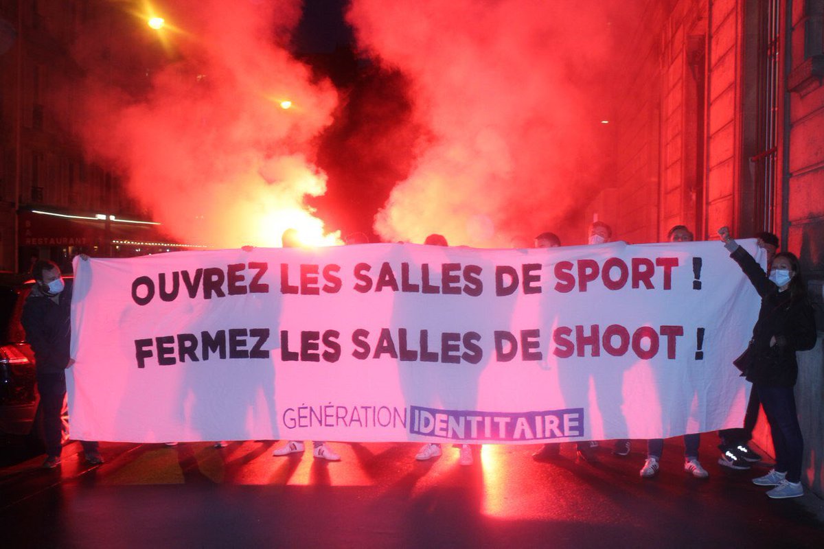 EdouardMorel's tweet photo. Une vingtaine de militants de Génération Identitaire Paris ont déployé ce soir une banderole « Ouvrez les salles de sport, Fermez les salles de shoot » devant la salle de shoot de l’hopital Lariboisière. https://t.co/RMpwHUQFg4