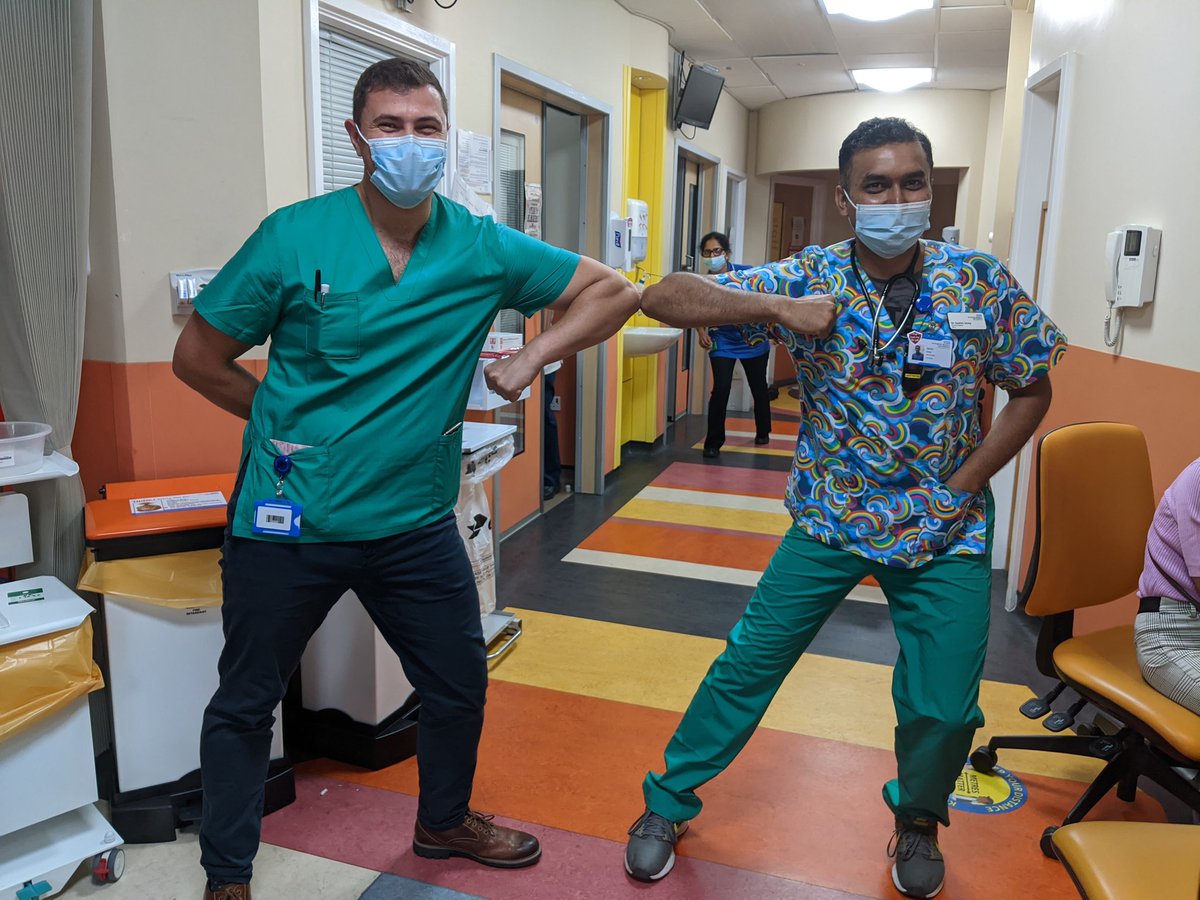 michelleeparker's tweet photo. @BrumScrubs provided some gorgeous scrubs for our team! Thanks ever so they're lovely and I'm now very jealous of our docs! @PICU_BCH https://t.co/CLHZewaNte