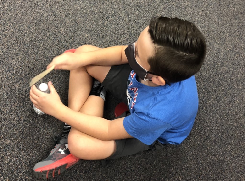 Pattersonpride1's tweet photo. Creative instrument solutions!
Water bottles and sticks make the most interesting sounds.
#wedonteatourclassmates
#creativeinstruments
#musicrocks @PattersonElem https://t.co/cb4H4LCKvj