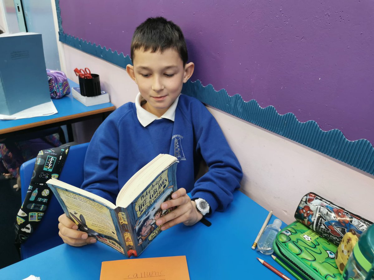 MuirtownP's tweet photo. #NBFrecord Muirtown Loves Reading! https://t.co/O6MU5X1zLZ