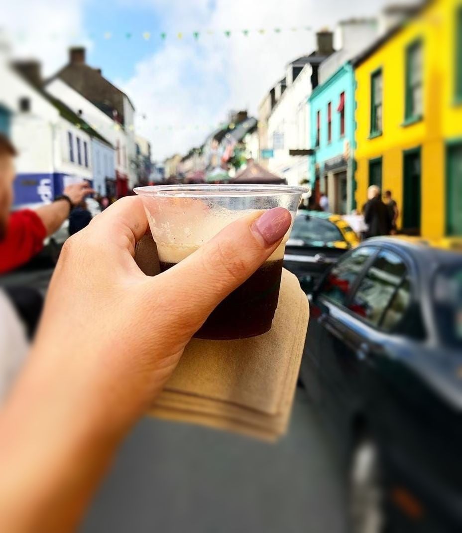 One thing we're taking from @DingleFoodFest being a little different this year, it's #SupportLocal

Help us toast the culinary talents of the Kingdom by sharing YOUR local food pics as you explore this weekend.

Tag @ExperienceKerry/#ExploreTheKingdom 

bit.ly/319B53Q