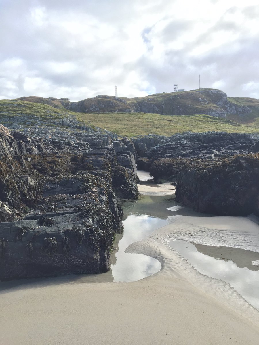 crabbitlyn's tweet photo. Way out west 😎☀️🥃 #machir #kilchoman #islay https://t.co/FHsWuXu10G