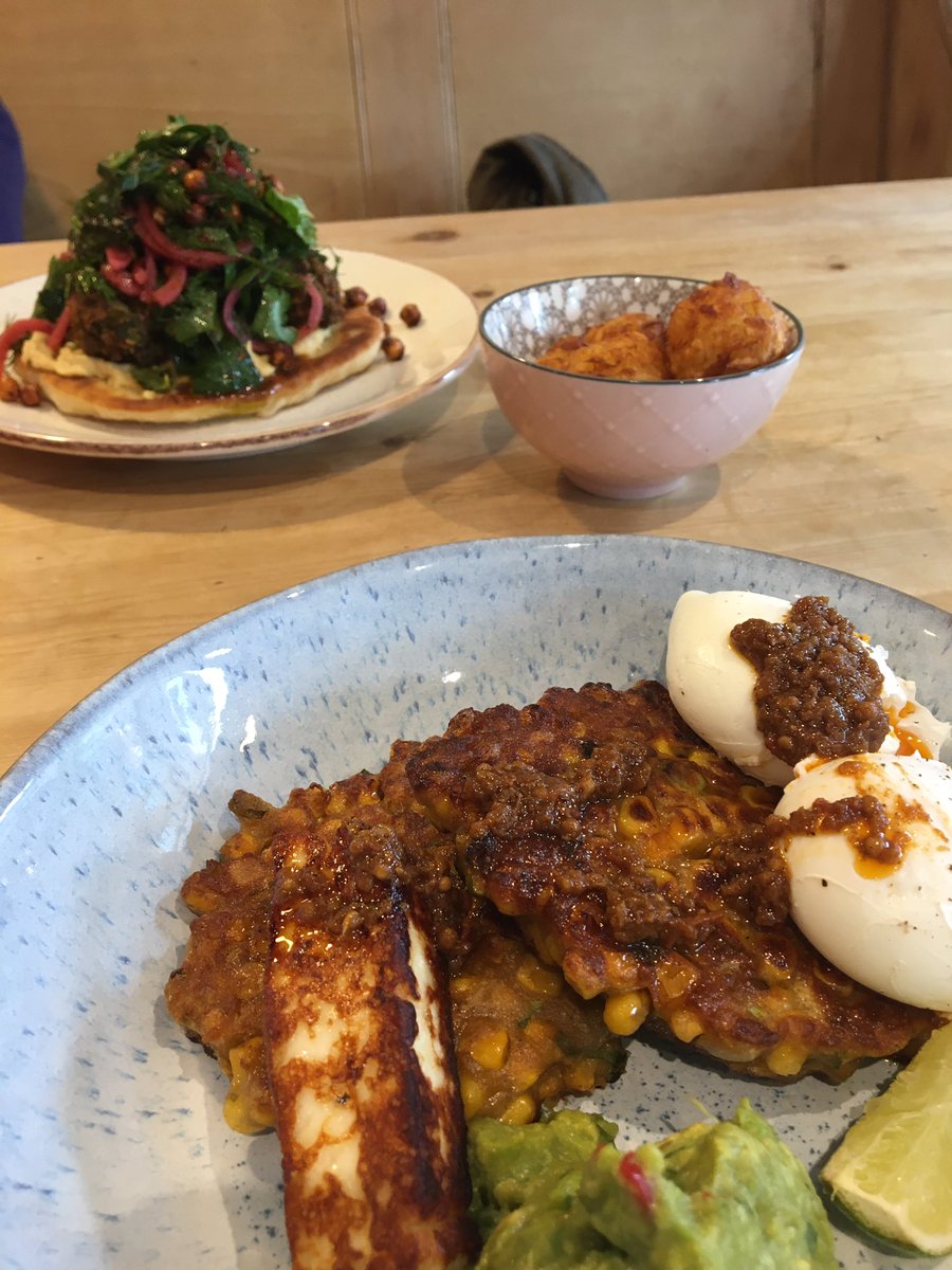 deliciousyork's tweet photo. Love an all day breakfast @RobinsonsYork #makeityork #visityork https://t.co/ajug7L4rxm
