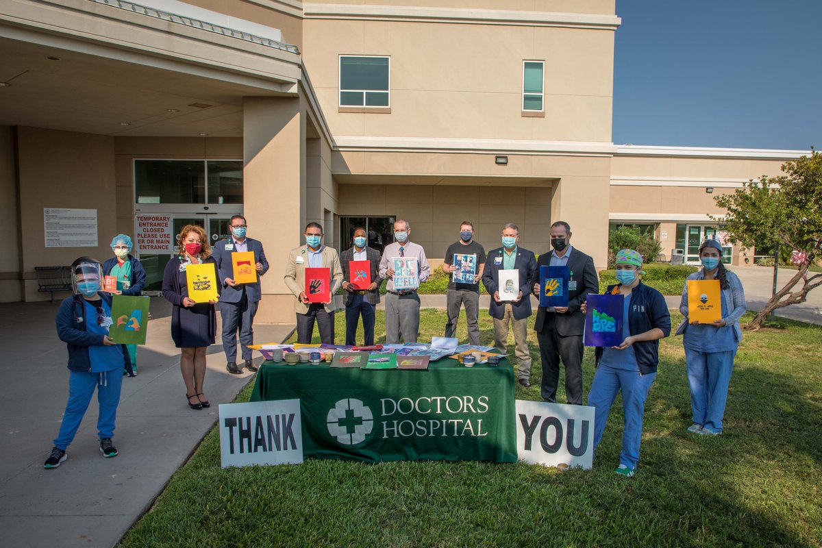 txamiu's tweet photo. Our @txamiucoas visual art students completed a series of paintings, screen prints and ceramics to donate to nurses at both @ichoosedoctors and Laredo Medical Center. Read more at https://t.co/fhwNlCd5Un https://t.co/l3dILNrzjJ