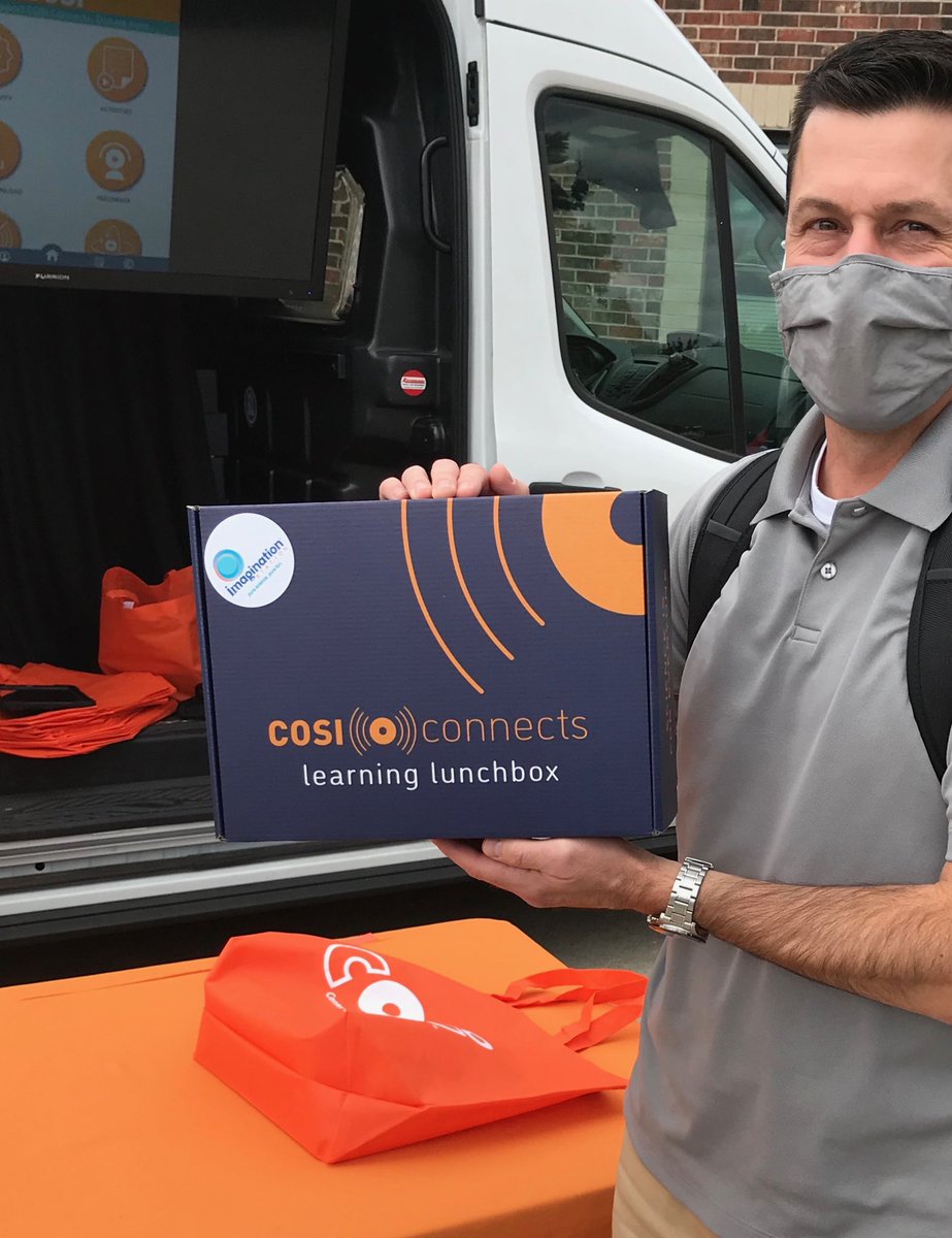 COSI's tweet photo. We are so thankful for our partnership with @ISTscience in Toledo for helping to serve and inspire our youth during this time! #COSIConnects #LearningLunchboxes https://t.co/U190G0OIbg