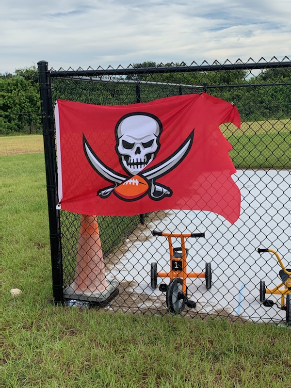 We are #raisingtheflag at <a href="/BelmontElement2/">Belmont Elementary School</a> with the support of our amazing students and staff! <a href="/BucsFoundation/">Tampa Bay Buccaneers Foundation</a> #GoBucs #TigerPride #belmontelementary #belmontisthebest