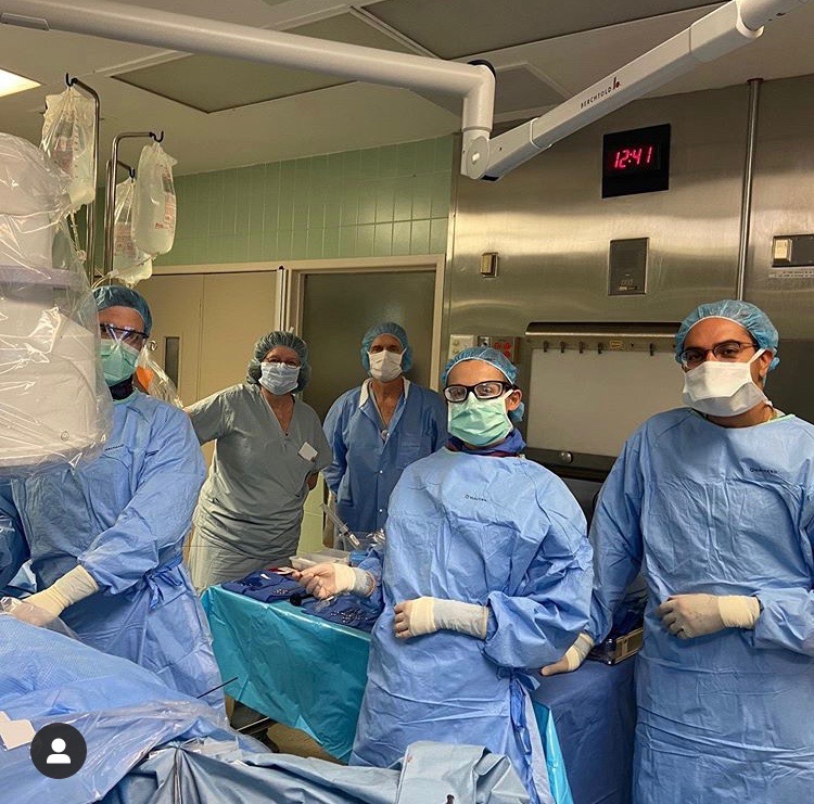 #InsideScoop: Two of our residents @sheetztmd + @AmandaRIngramMD pictured working with Faculty Member @MSourialMD at one of our smaller hospitals, OSU East. Here, our awesome OR team performs #PCNLs and related endourology/stone procedures #UroRes #UroSoMe #UroMatch #AUAMatch