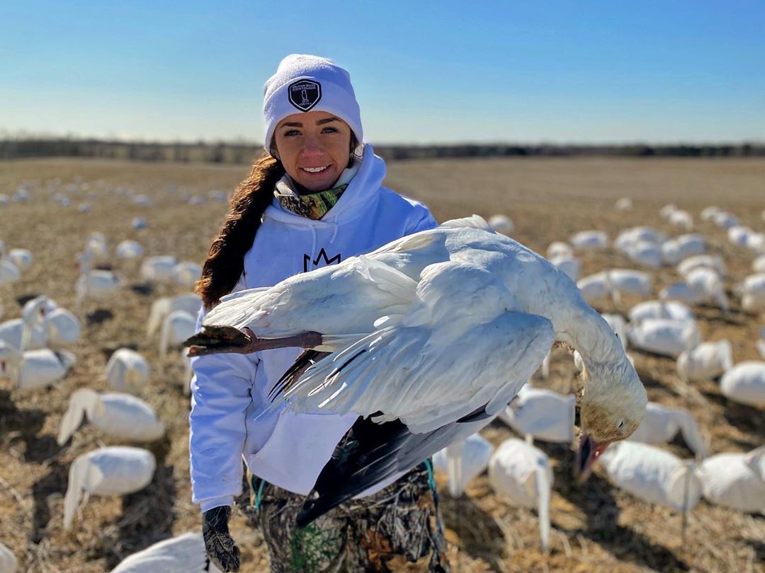 Huntinglover0's tweet photo. Hunting is my reason to smile 🦢🏹😄

#hunting #huntinglife #HuntingSession #CobraKai #IsNormalForMyAge #JujutsuKaisen https://t.co/b2E6alahO6