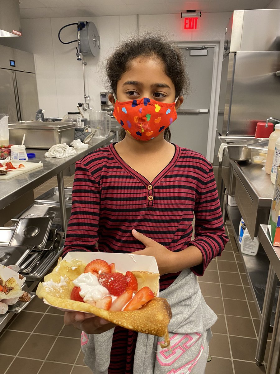 WestchesterCDS's tweet photo. Middle School electives allow students to try something new. The cooking club creates something tasty each week with Mr. Johnston. This time, crepes are on the menu. #DiscoverWCDS #WCDSMiddle https://t.co/6qa3vBSwWX
