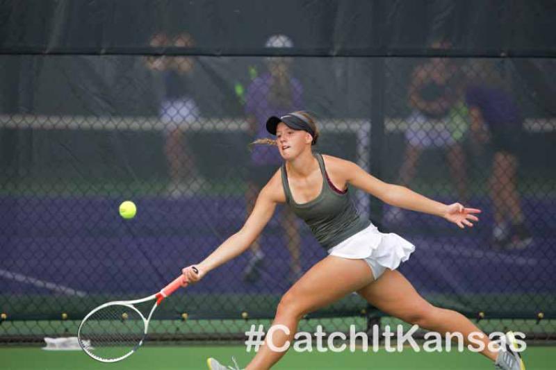 So happy to announce that I have verbally committed to Emporia State University to further my athletic and academic career! I’d like to thank my parents and coaches who have gotten me to where I am today. #stingersup