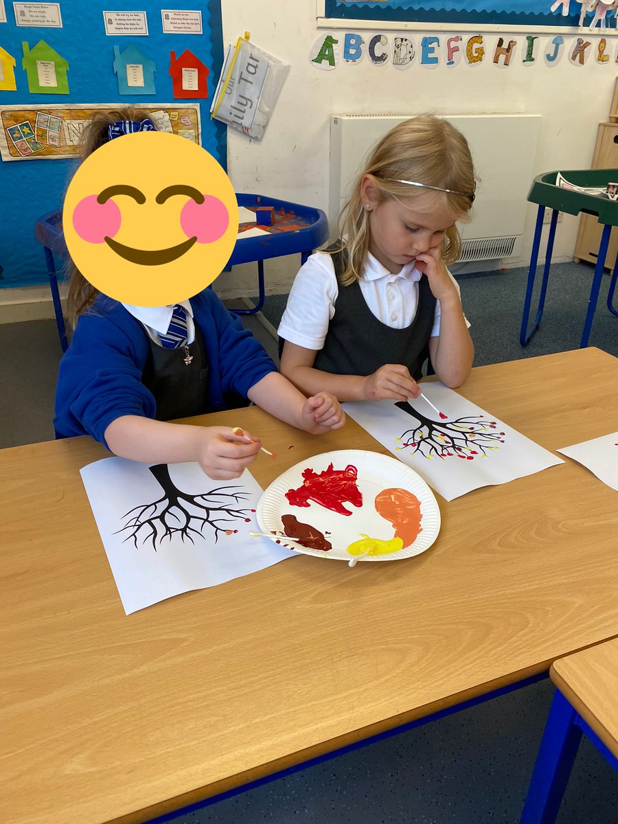 mrsmcbride1's tweet image. Last week in art we created some beautiful autumn trees by printing with cotton buds! We were so proud to see them on display! @p1_MissMarshall