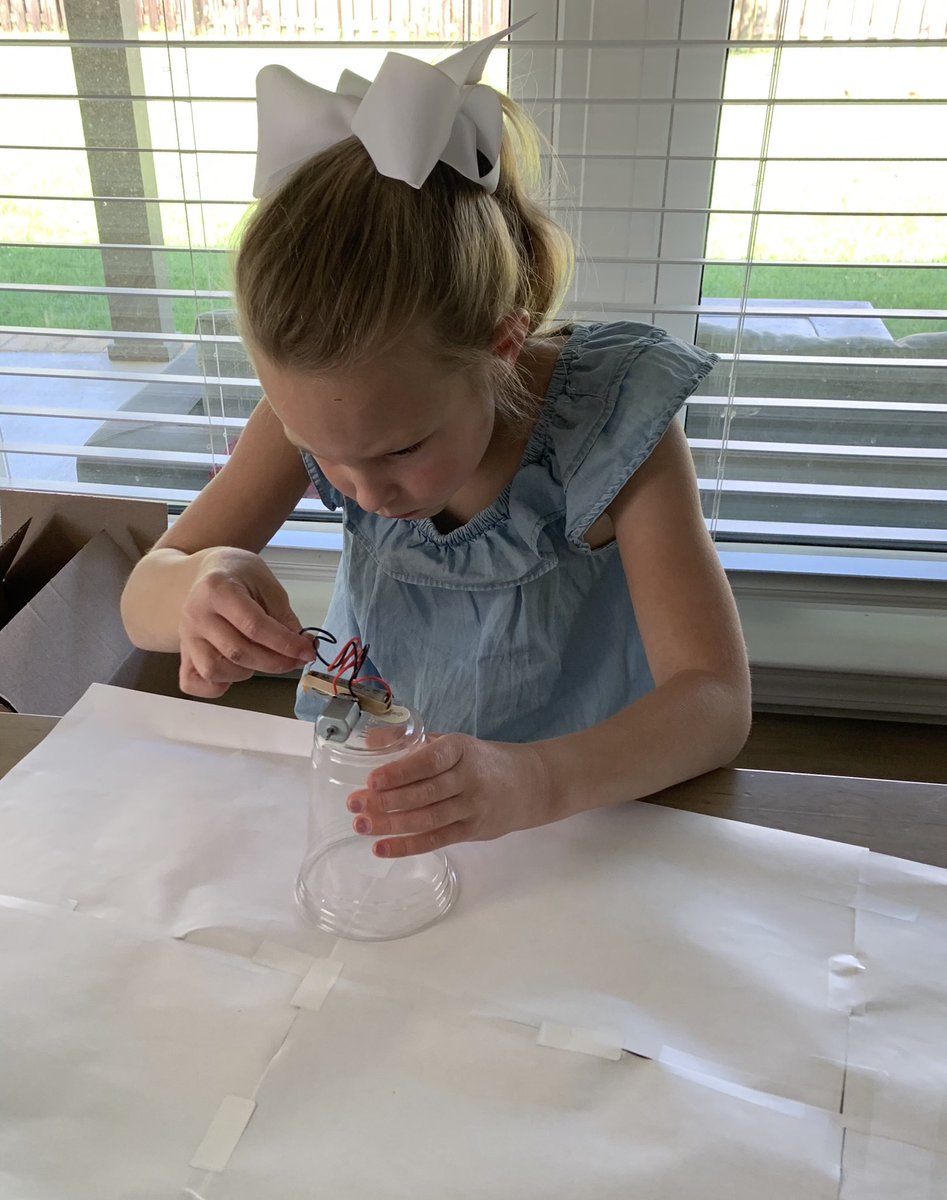 A week full of STEAM and hands on work by these kids! Yes, It can work virtually. ⚙️🔬