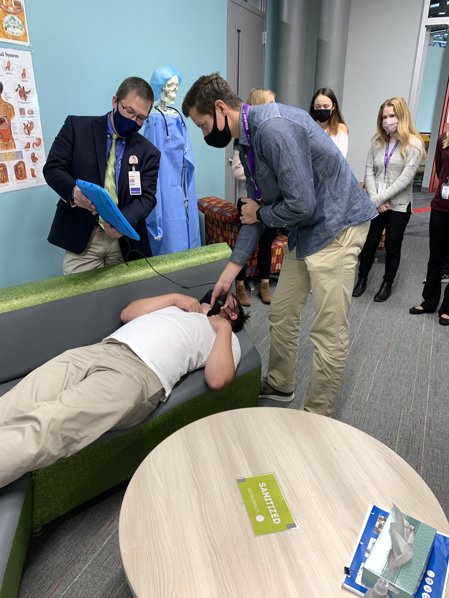 jbwittmer's tweet photo. Enjoyed visiting with @WaukeeAPEX pre-health professions students today to talk about Covid-19, @BroadlawnsMed, Pulmonary Medicine and #POCUS today. They got some hands on time with the ultrasound and I even took a turn as a practice patient for them to scan https://t.co/RMnkXcIExb