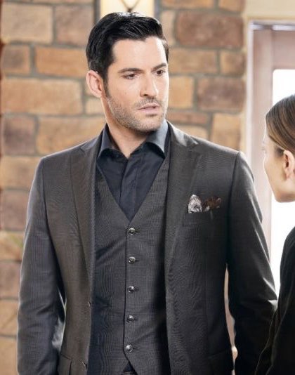 Lucifer’s wardrobe in 3x19 Orange is the New MazeFor real though why is he so beautiful in season 3