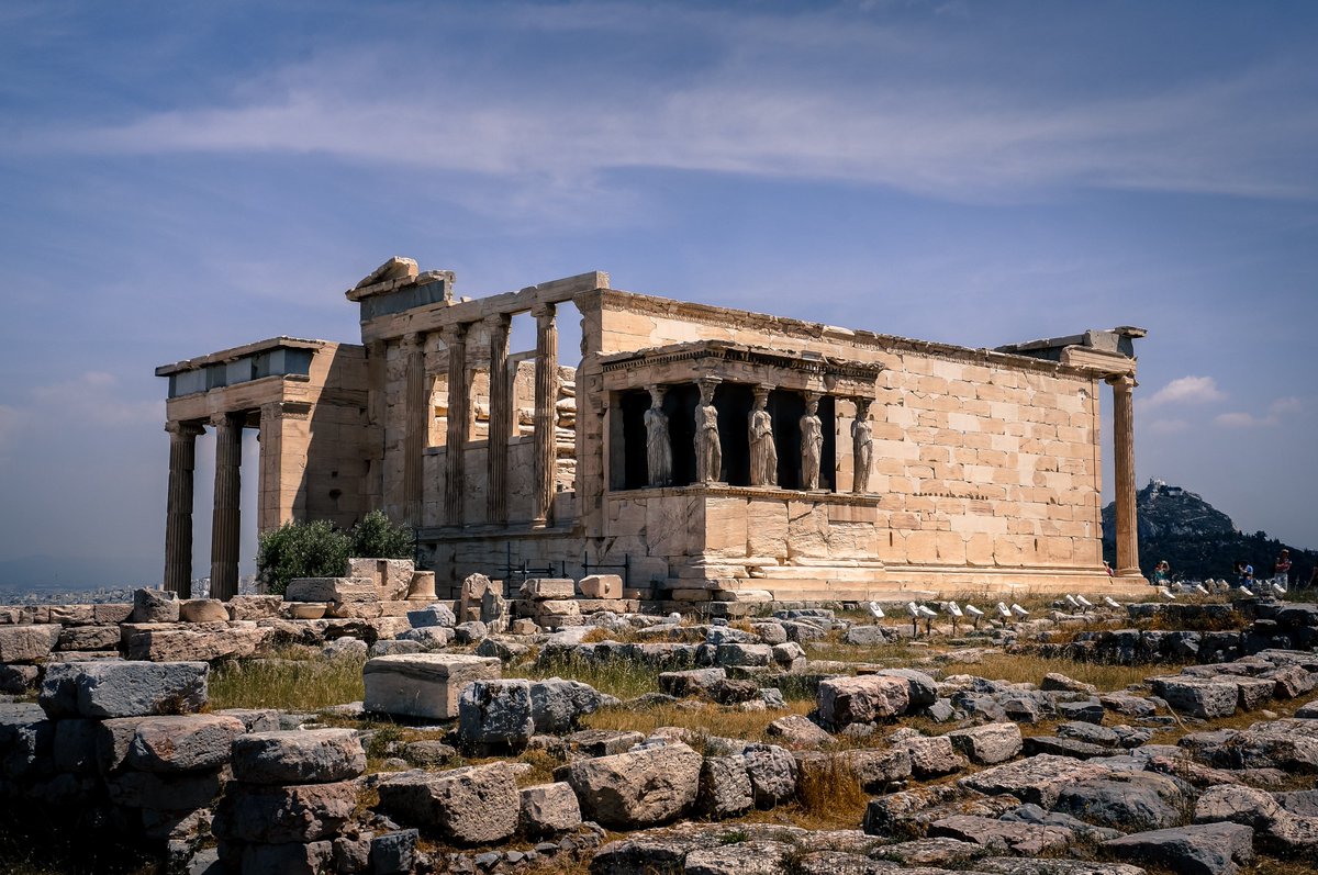 Акрополь это. Афины Акрополь Херм. Священный холм - Акрополь. Афинский Акрополь всемирное наследие. Христианский храм Акрополь.