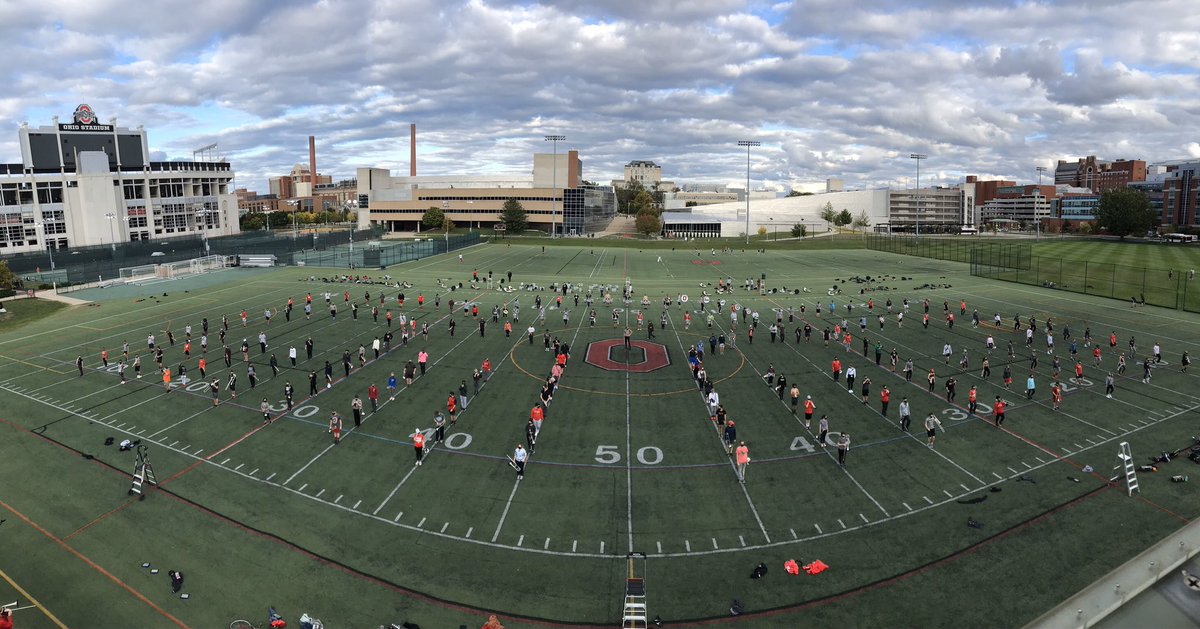 TBDBITL's tweet photo. The gang’s all here. #GoBuckeyes https://t.co/fd0jryeBpc