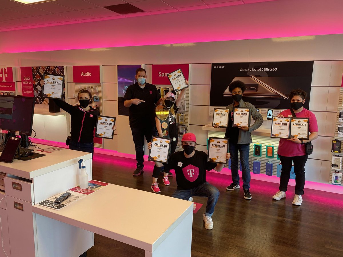 Bryan Bruin (@bruin_bryan) on Twitter photo Look at all these awards! Congratulations Andresen the #1 Store in all of EW Q3!!! <a href="/EDub_MackenzieC/">Mackenzie</a> <a href="/MGonzal186/">Mario Gonzalez</a> <a href="/isaac2691/">I</a> <a href="/anthonyheng82/">Anthony Heng</a> Look at all these awards! Congratulations Andresen the #1 Store in all of EW Q3!!! <a href="/EDub_MackenzieC/">Mackenzie</a> <a href="/MGonzal186/">Mario Gonzalez</a> <a href="/isaac2691/">I</a> <a href="/anthonyheng82/">Anthony Heng</a>