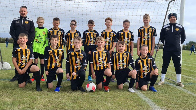All the boys would like to shout out a massive thank you to our new sponsor for this season!! We’re really proud to have <a href="/AkzoNobel/">AkzoNobel</a> <a href="/duluxuk/">Dulux UK | Colour & Inspiration</a> supporting us!! It’s going to be a tough season but we’ll do it with the best kit in the league 😎💪🏻