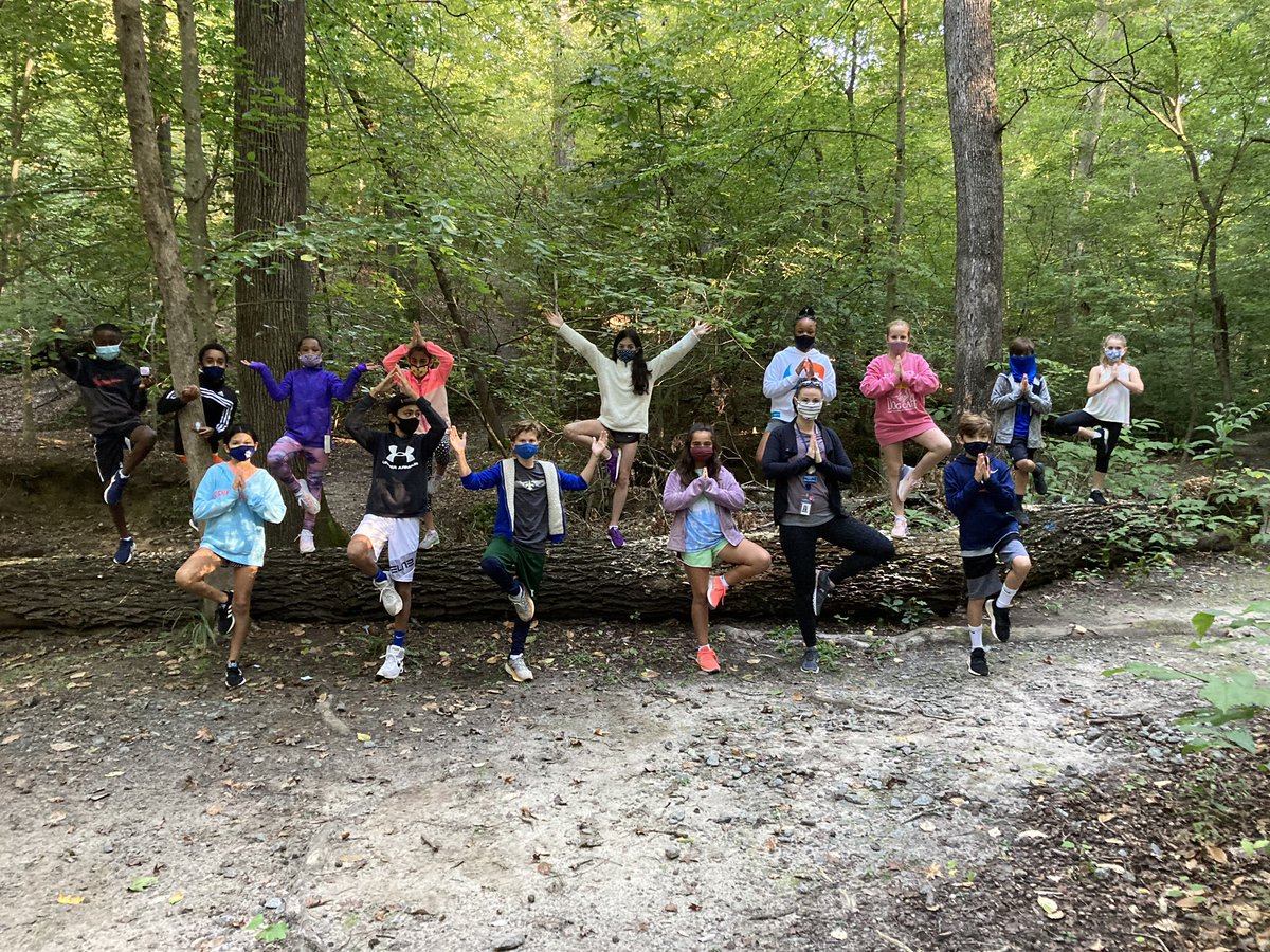 MrsSwanton's tweet image. So much gratitude for the class of 2022! We enjoyed nature yoga and sailing bark boats in Discovery Woods. #trinityoe #trinitylearns