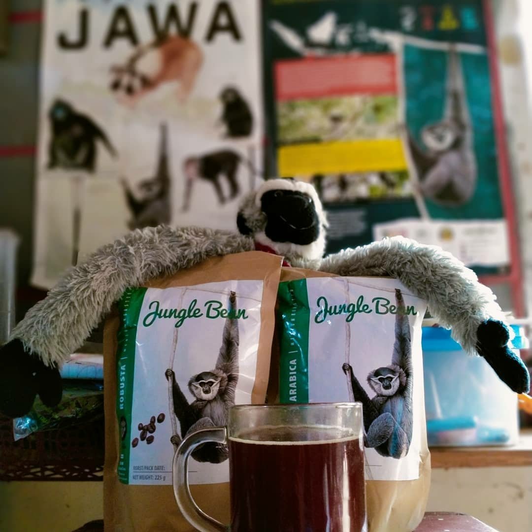 Help save the #gibbon, drink shadegrown #coffee. @OwaCoffee