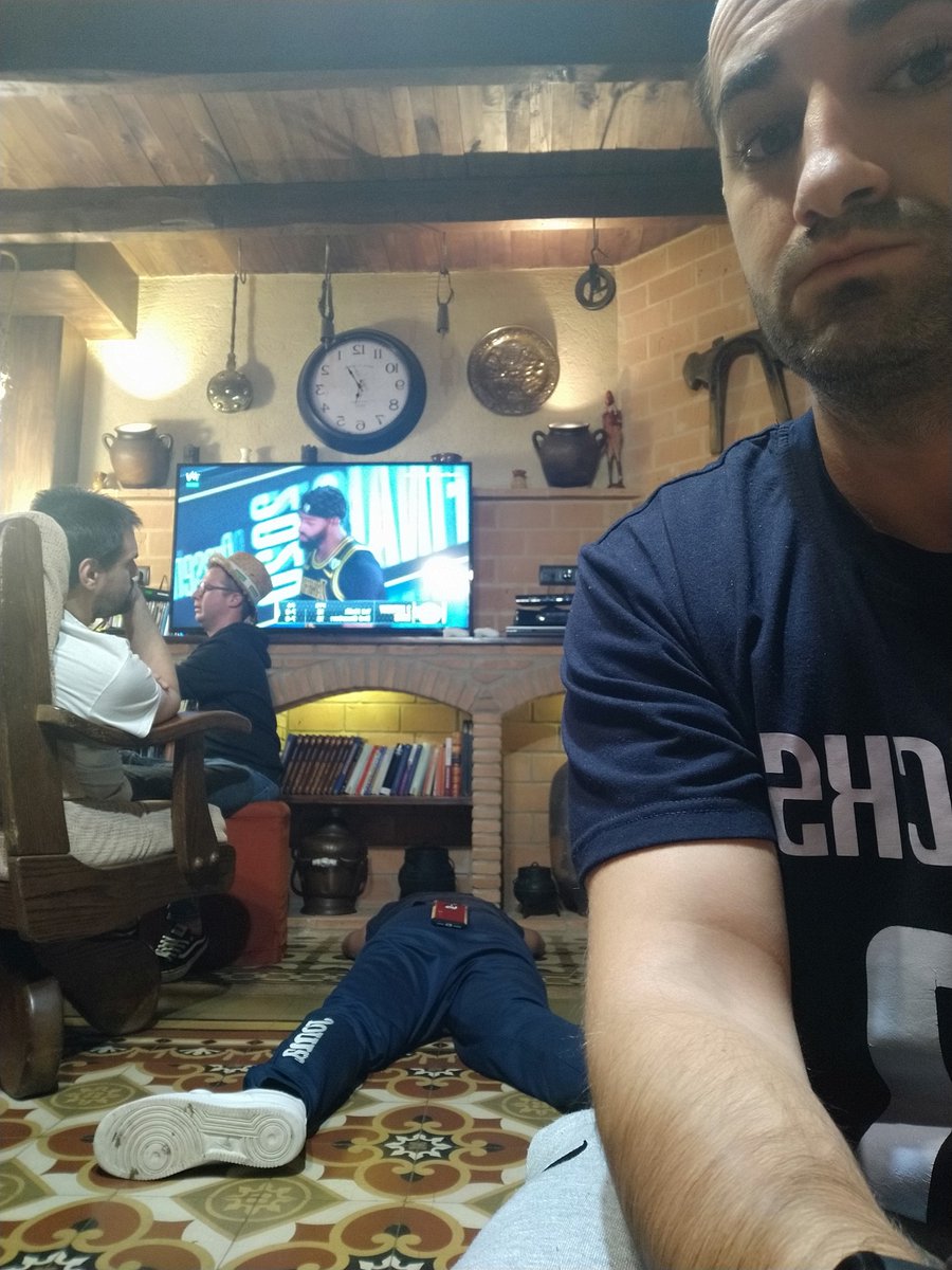 Rguti75's tweet photo. @guillegimenez_ 
Las finales de toda la vida https://t.co/B3ft0tx507