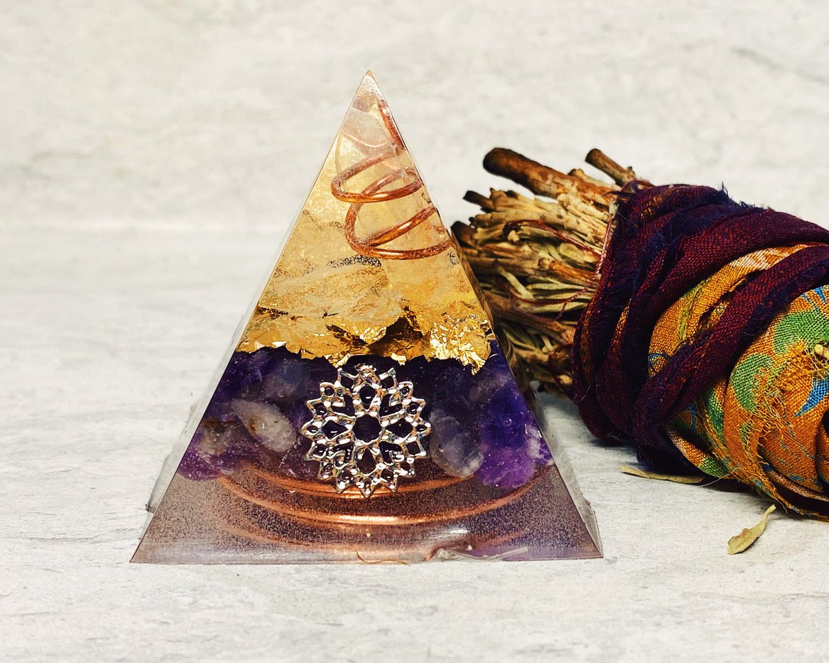 rosequartzcraft's tweet photo. **NEW** Orgonite Pyramid added to my shop! Orgonite is known to repel negative energy and harmful EMF waves. ✨ read more about orgone in the item description on my site! https://t.co/eZaP881t4m https://t.co/unIdjIGhYE