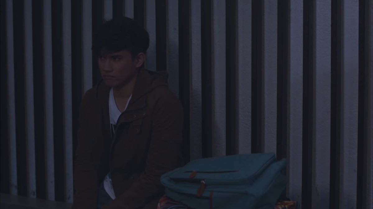  #GayaSaPelikulaEp02 Thoughts Nobody Asked About:Minor issue on lighting. It affects the quality of the shot din kasi esp sa resolution. Paolo's acting still the same. Stiff movement, delivery of lines. He needs to be more natural. His cuteness tho compensates somehow.