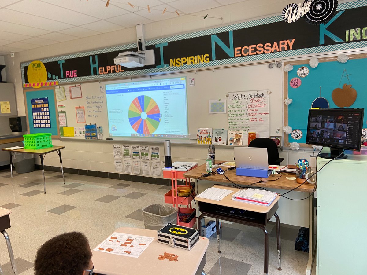 CB_MMcLaughlin's tweet photo. Welcomed back my Hybrid 2 kids &amp; my heart is so full❤️We were able to connect w our Hybrid 1 friends through virtual name bingo one day &amp; a geography vocab Kahoot today! Looking forward to seeing the rest of my class in person Monday🤗 @cbbarclayES https://t.co/cNBx8fdnKU