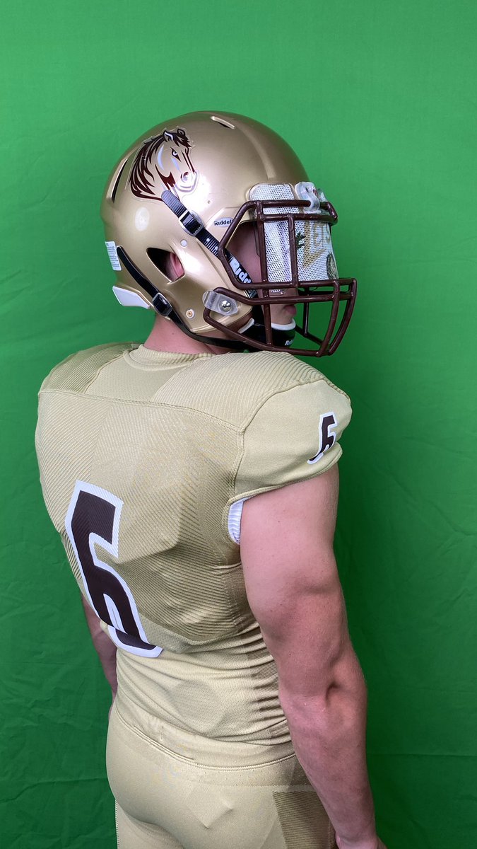 BrandonBortnem's tweet photo. Big thanks to @ZRyherd75 for the amazing photoshoot🔥🔥 https://t.co/ZXSdxb7WSK