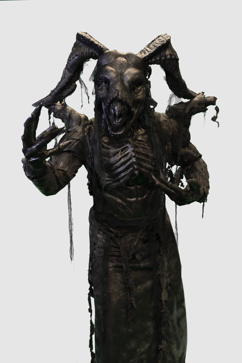Samyaza is our new full body fx suit. Now available and ready to ship! (Website currently under construction)
Contact us at info@globalfearenterprises.com to place your order! #hauntedhouse #halloween #globalfearenterprises  #mattvalentine
