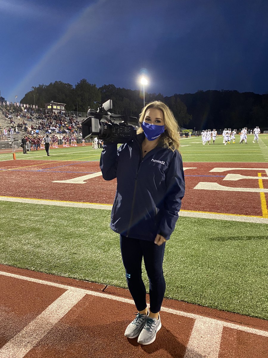 RobinDeehan's tweet photo. Cheers to year six of covering high school football! #FNFisBACK #FridayNightLights #SportsReporter @News12NJ https://t.co/1JWpJDtGYE