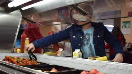 “When our schools serve Minnesota kids locally grown food, it’s a win for everybody... Kids eat healthier, small farms have local buyers and our agricultural economy benefits.” - <a href="/ThommyPetersen/">Thom Petersen</a> #f2smonth #mnfarmtoschool buff.ly/30qpCMo