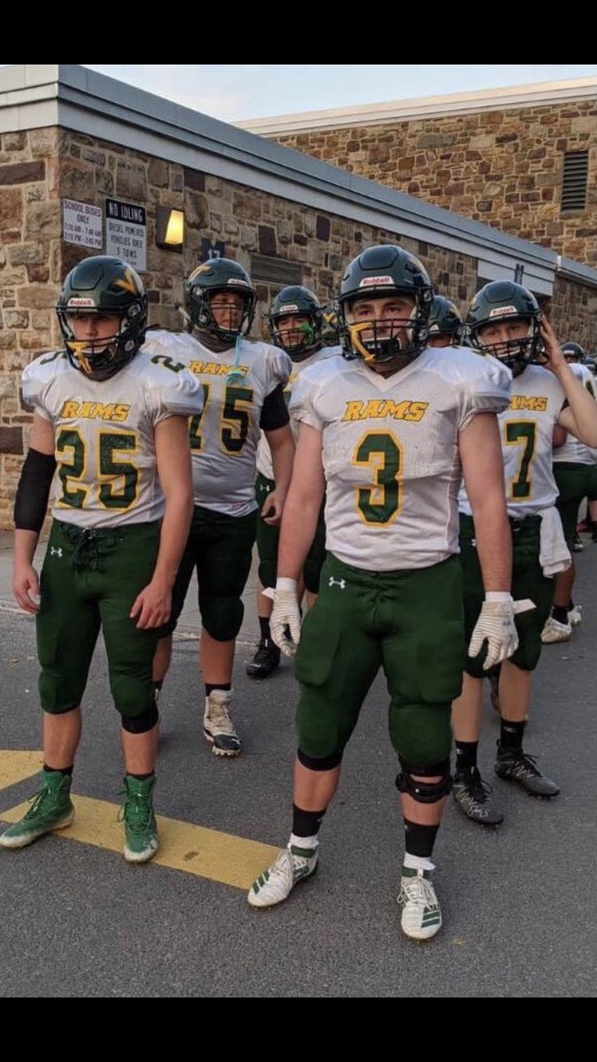 jake_shotwell3's tweet photo. Update:
2 Games
302 rushing yards
3tds
5 yards/carry https://t.co/Q7Vj5Hw1tI
