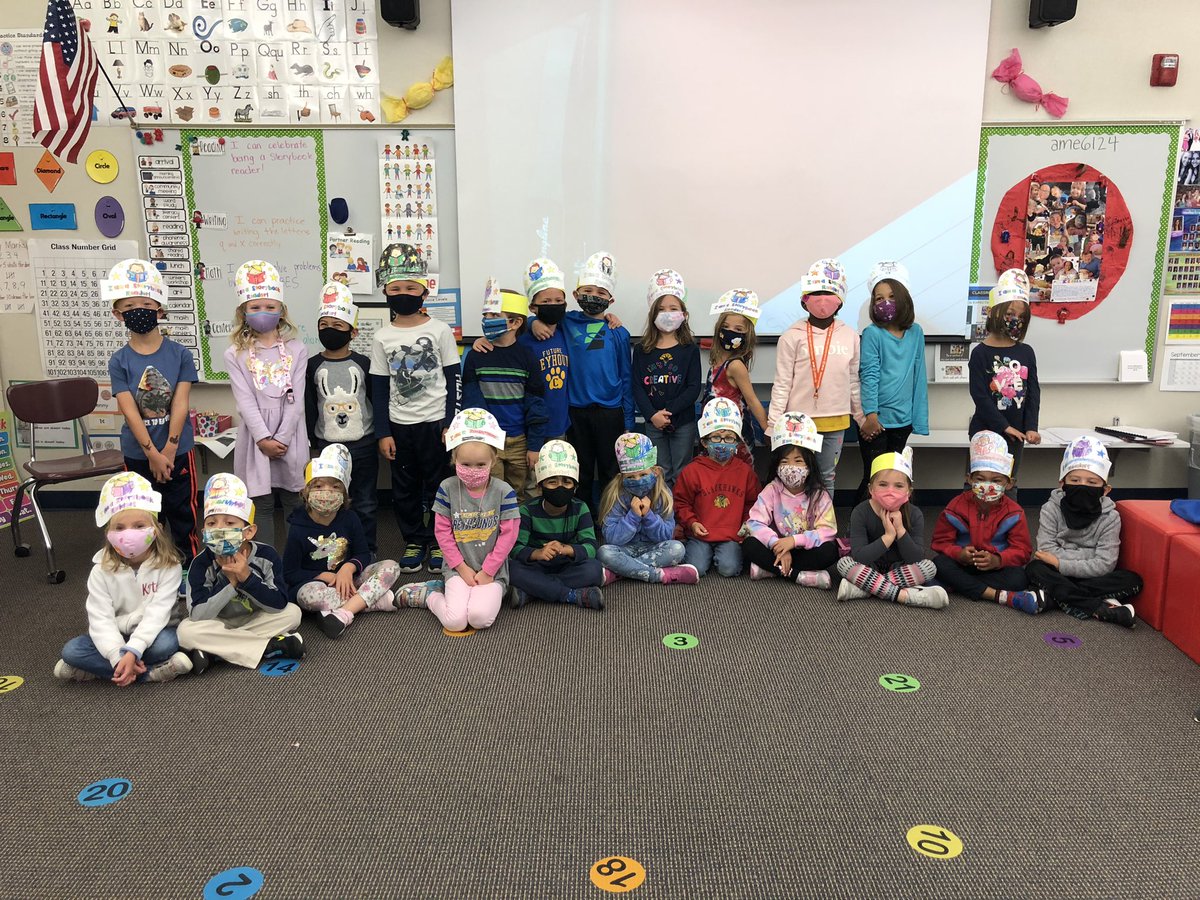 Celebrating these Storybook Readers today!! <a href="/SmokyRow1/">Smoky Row Elementary</a> <a href="/myccs/">Carmel Clay Schools</a>