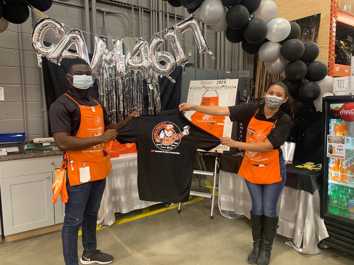 Giving my back up cashiers FyriyaD23, MarshallD59, and PeterD27 a #CAM2020 shirt for their constantly support to the front end! #CAMpolofriday @ChicoEvansHD <a href="/kattyniner/">kathy</a> <a href="/AnnaTHD4617/">Anna</a> <a href="/RC_Bowman/">RC Bowman</a> <a href="/HambletonJimmy/">Jimmy Hambleton</a> <a href="/MarilynGrecia/">Grecia</a> <a href="/NancyASDS4617/">Nancy</a> <a href="/MudherAlqaysi/">Mudher Alqaysi</a>