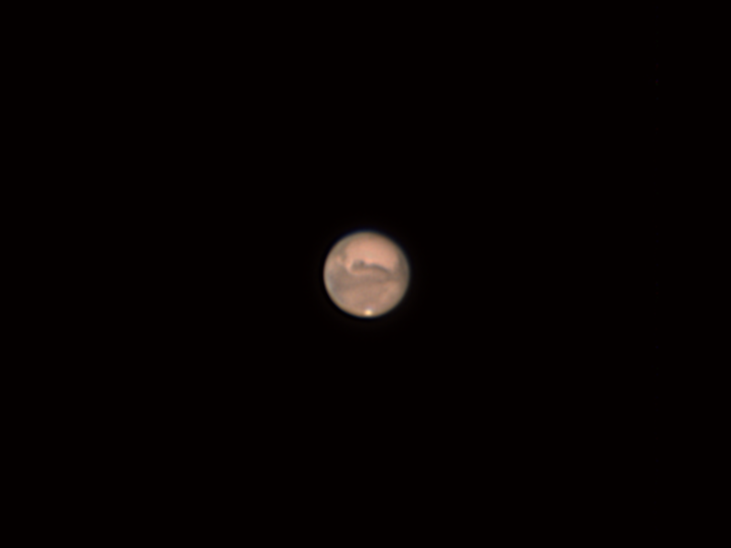 The planet #Mars from 2 nights ago.

Look for the planet tonight, just above the rising Moon.

#arwx