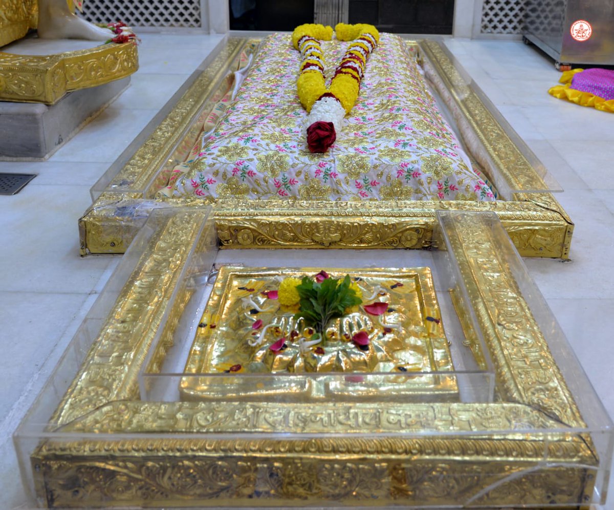 SSSTShirdi's tweet image. *श्री साईबाबा संस्थान विश्वस्तव्यवस्था,शिर्डी*
  *शनिवार दि.०३ ऑक्टोबर २०२०*
   *🌹शिर्डी माझे पंढरपूर आरती 🌹*