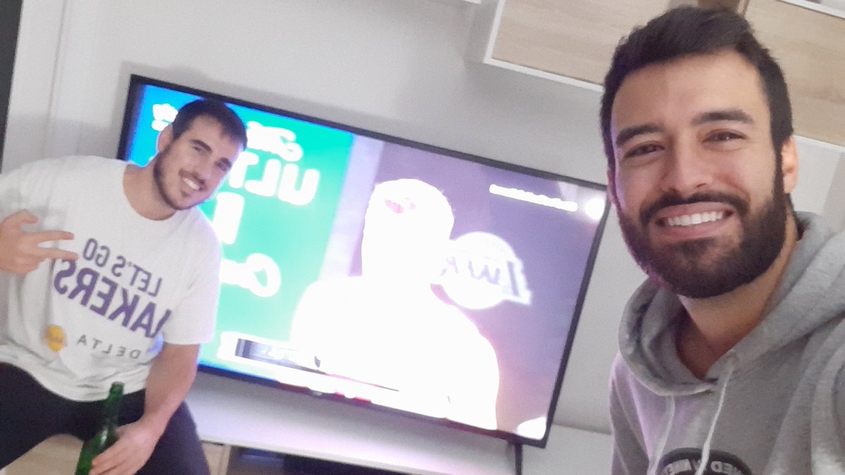 #UnaFinalQueNoEsNormal
Como Nicolas Cage, Living las vegas🏀