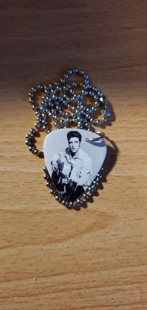 RockerCatXD's tweet photo. Excited to share the latest addition to my #etsy shop: Elvis Guitar Pick Ball Chain Necklace its on Friends4Paws  https://t.co/vzn8ex7Iq6 https://t.co/92YzW1vgyr