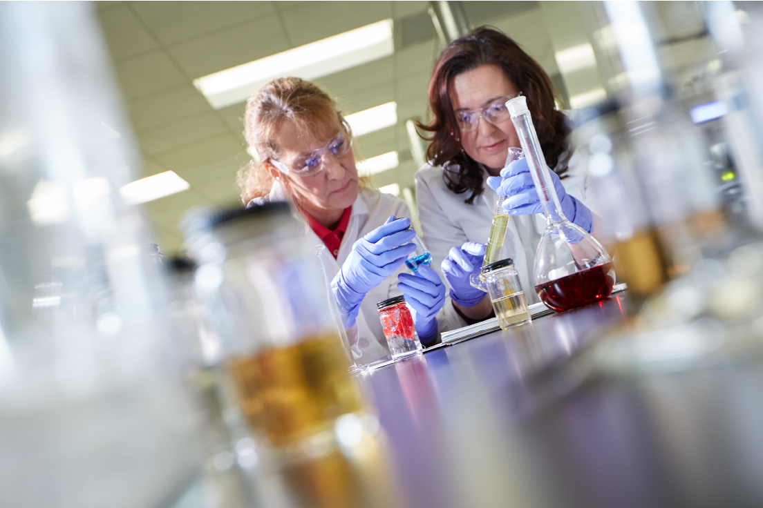 LubrizolCorp's tweet image. #Health &amp;amp; #wellness are essential to quality of life. Utilizing our #formulating expertise, testing capabilities, market insights &amp;amp; global scale, we help our customers deliver products that enable billions of people LIVE BETTER every day. go.lubrizol.com/nvj3dgv4