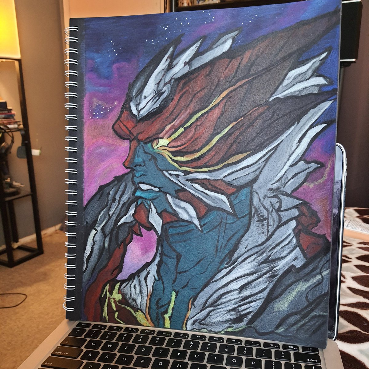 Drawing I've been working on, finally done. Dante from Devil May Cry in his devil trigger taken from the 5th game. Done in prisma color pencils and black acrylic for the lining.
#prismacolorpencils #DevilMayCry #dmc5 #drawing pic.twitter.com/2yCCMRiVHi