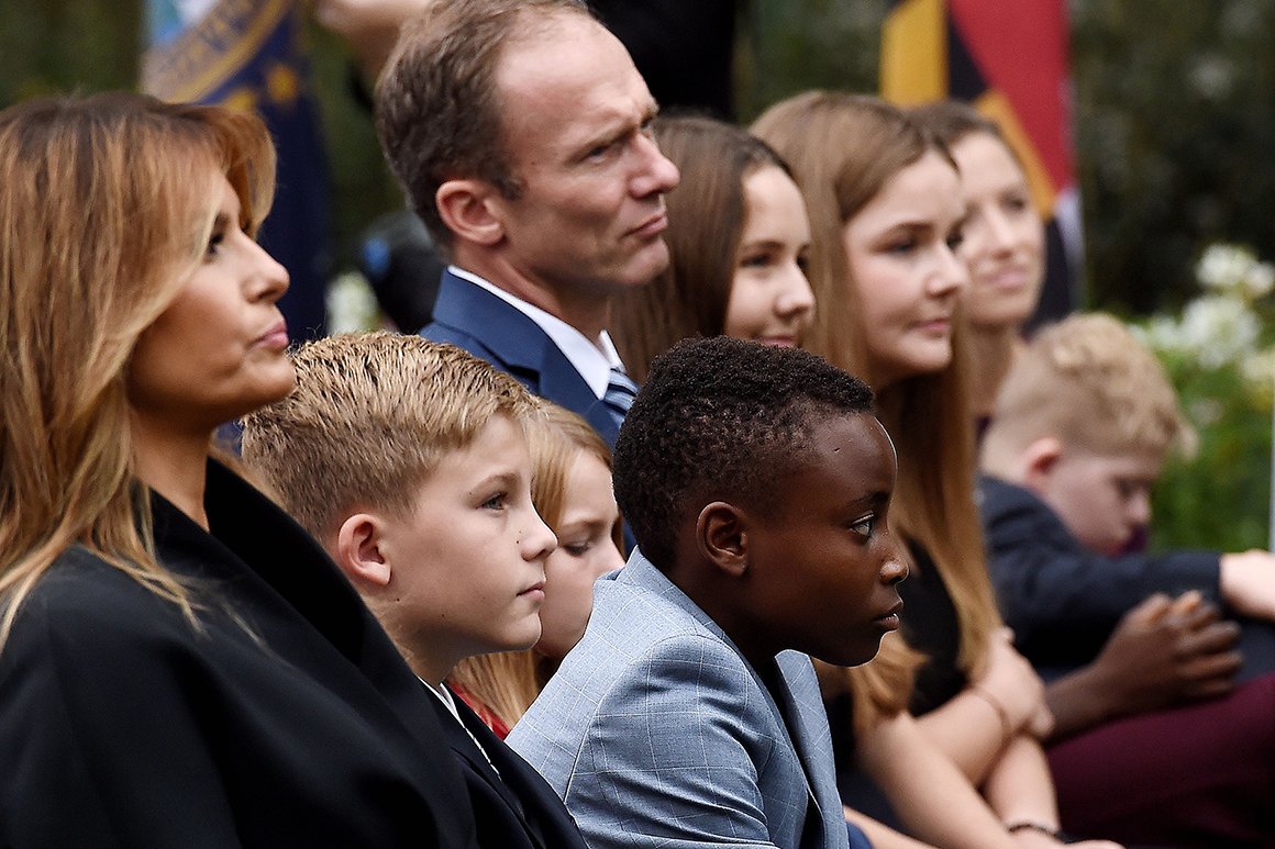 upton1144's tweet photo. I really hope #AmyConeyBarrett's children will be OK. 
I also don't understand how a mother could expose her kids to an event where hardly anyone is wearing a mask or practicing social distancing. Shows a real lack of judgment.
#RoseGarden #SuperSpreader #SCOTUSNomination https://t.co/HDTJWpIPxm