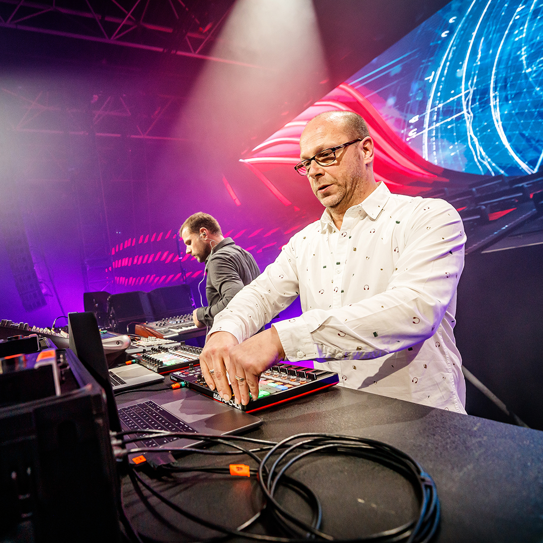 asot's tweet photo. #FestivalFlashback to some amazing trance duos who performed at #ASOT950 Utrecht. We love the energy they bring to the stage! 🔥 Who is your favorite trance duo? 🙏

#ASOTNL #Trance https://t.co/JzXHy3gFgJ