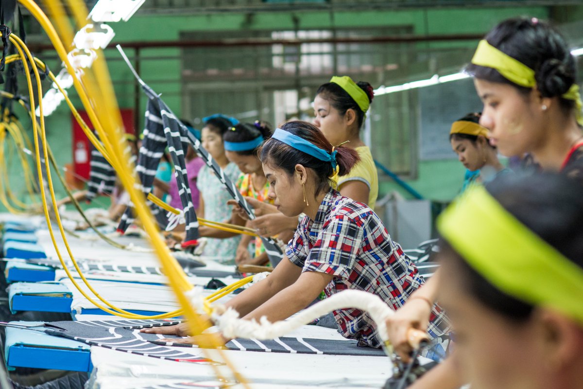 Second wave provokes more garment factory closures and challenges factory investors and workers. EU Myan Ku Fund enrollment increases and support for unemployed factory workers crosses 5.4 billion MMK. smartmyanmar.org/en/news/eu-mya…