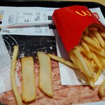 カットミス!？マクドナルドで太さの違うポテトを発見!商品化希望続出!