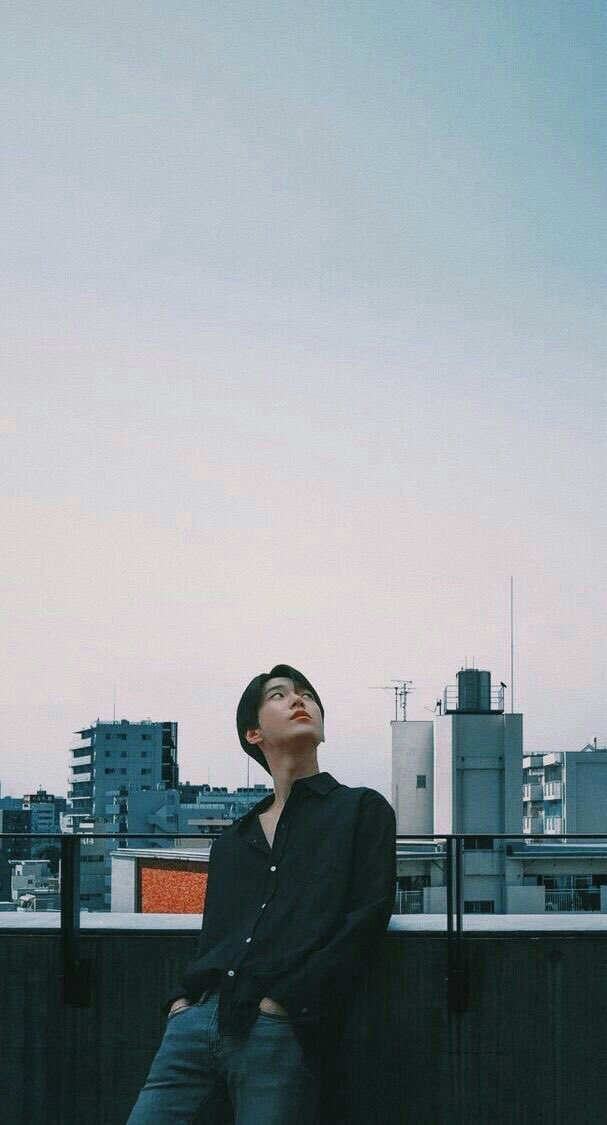 ☁︎︎ you have a photogenic boyfriend ☁︎︎
