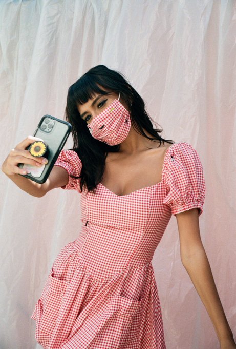 wearing a mask is cool! https://t.co/7owgahWWqL