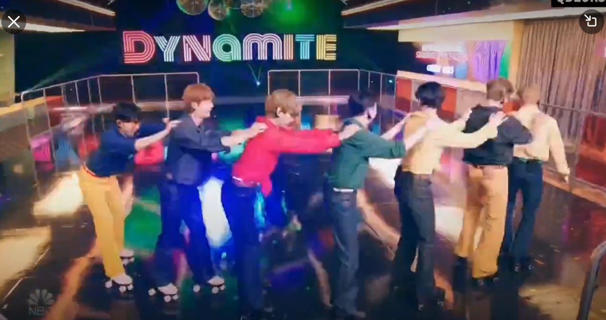 Abymin_06's tweet photo. UNA MARAVILLOSA PRESENTACIÓN ~♡
GRACIAS BTS, GRACIAS JIMMY Y A TODO EL STAFF POR HACER DE ESTA UNA HERMOSA SEMANA PARA ARMY ~♡
#BTSonFallon_D5 #BTSWEEK #BTSMONTH #ThanksJimmyFallon
@BTS_twt https://t.co/ycN79O1091